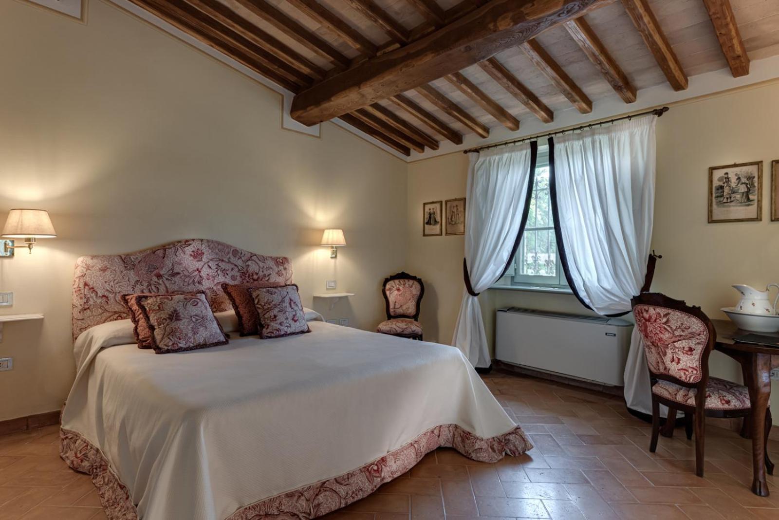 Villa Il Castagno Wine & Resort Сієна Екстер'єр фото