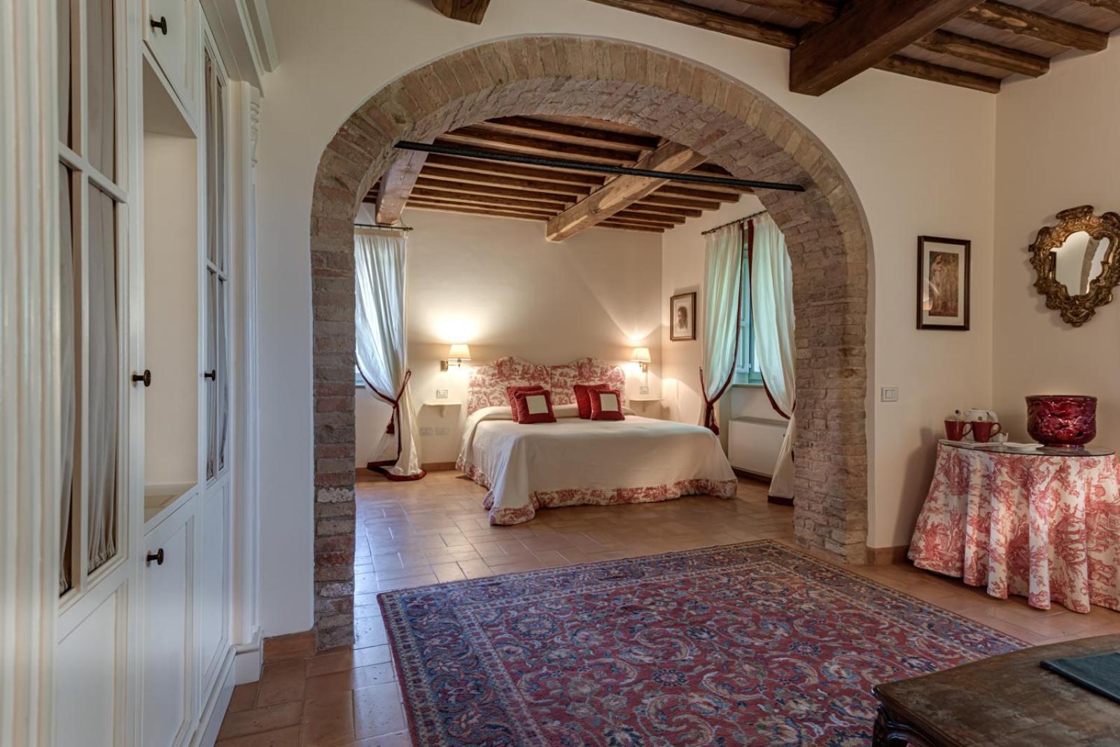 Villa Il Castagno Wine & Resort Сієна Екстер'єр фото