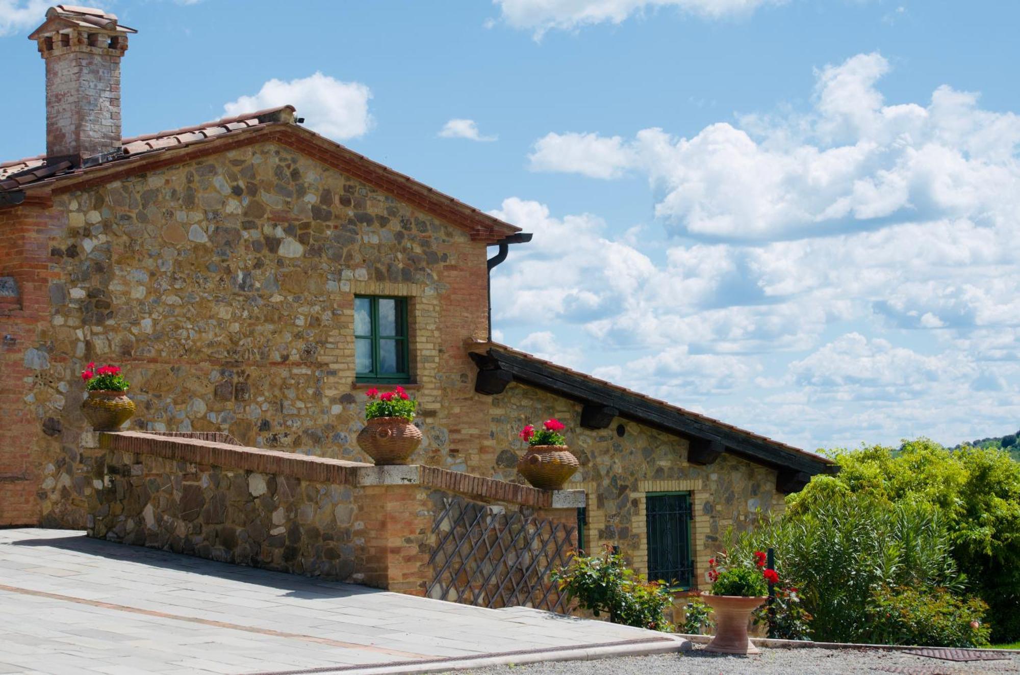 Villa Il Castagno Wine & Resort Сієна Екстер'єр фото